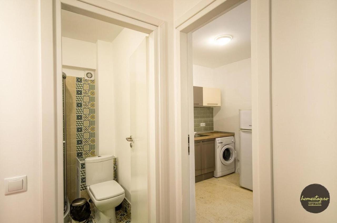 Homestay Otopeni Buitenkant foto