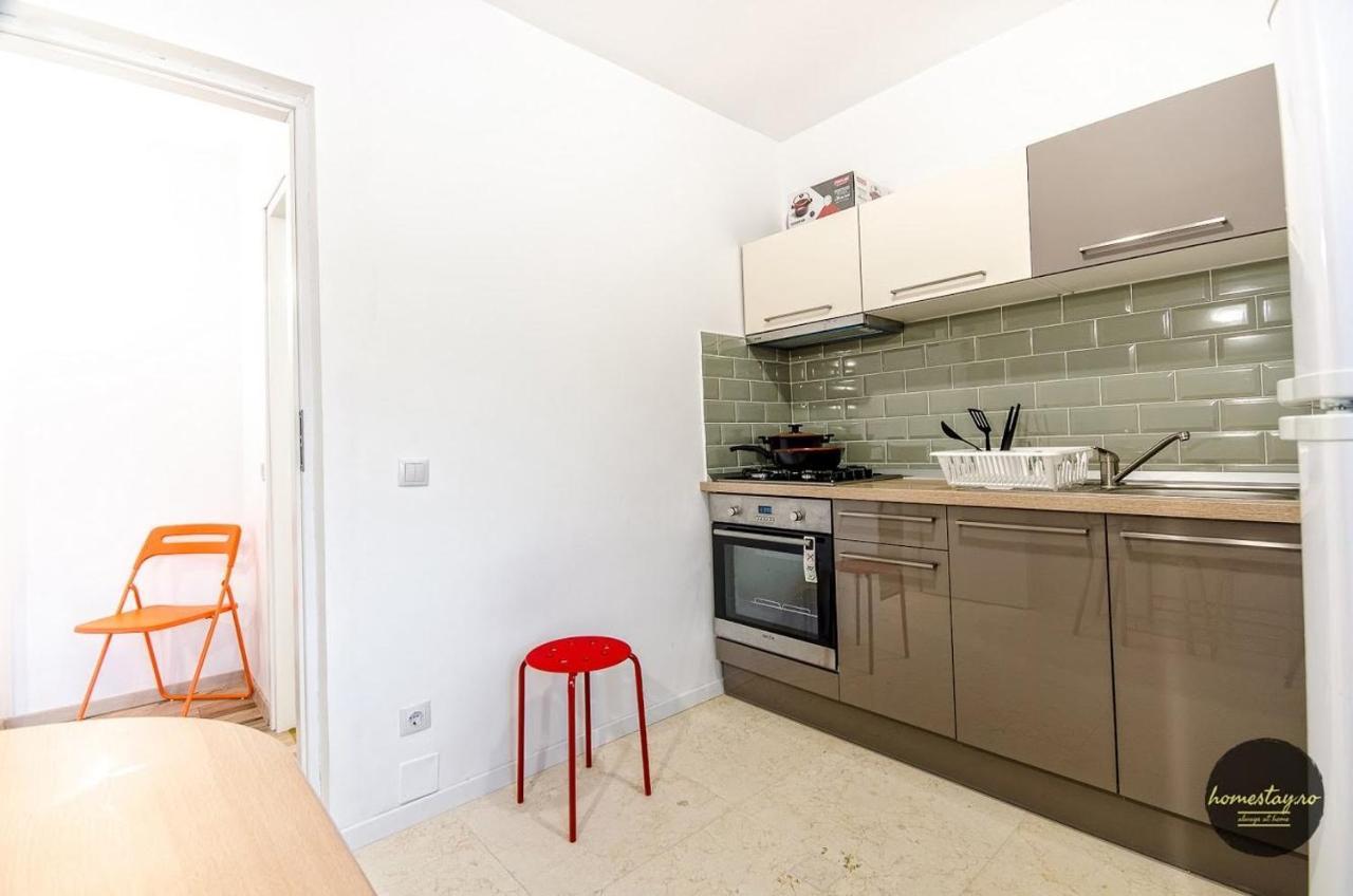 Homestay Otopeni Buitenkant foto
