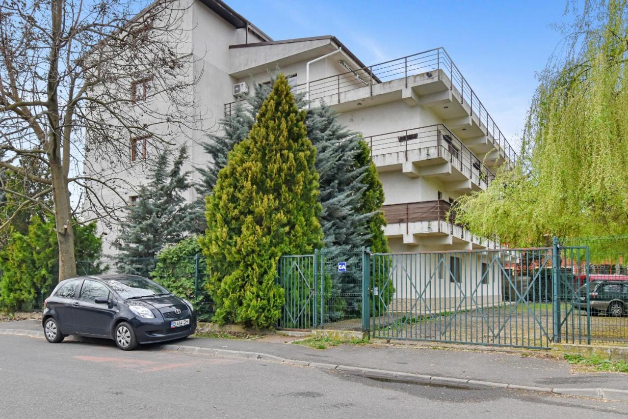 Homestay Otopeni Buitenkant foto