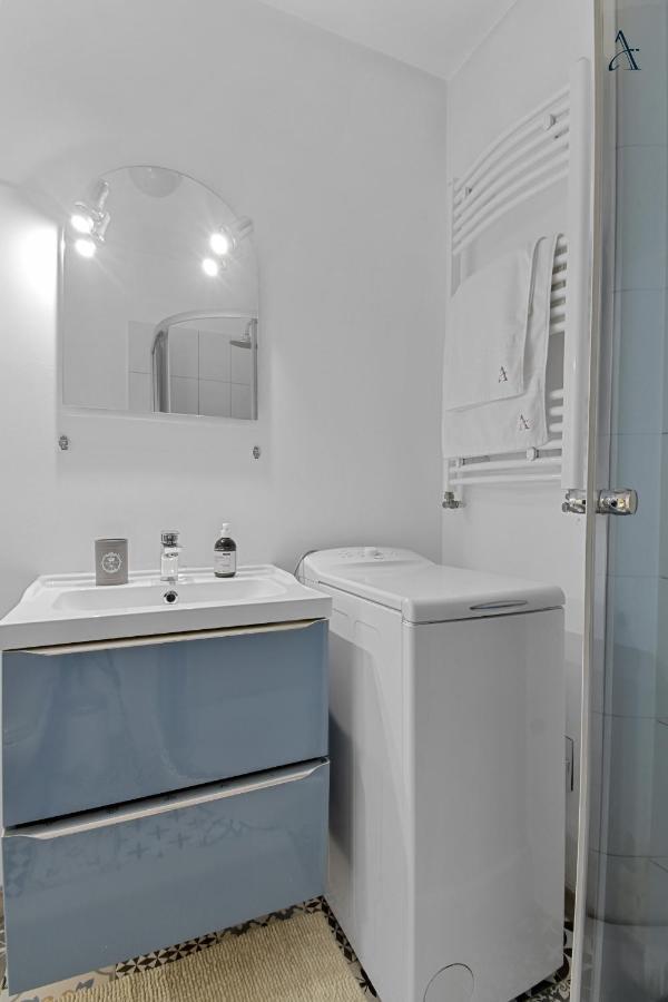 Homestay Otopeni Buitenkant foto